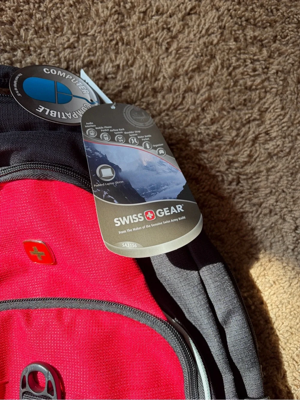 NWT SwissGear Red and Black Everyday Travel Back Pack